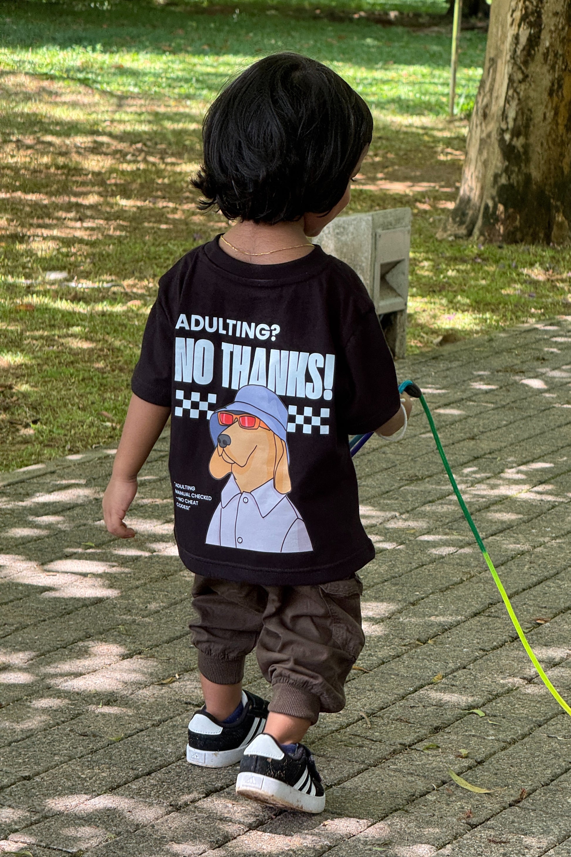 Adulting? No Thanks! – Oversized T-Shirt