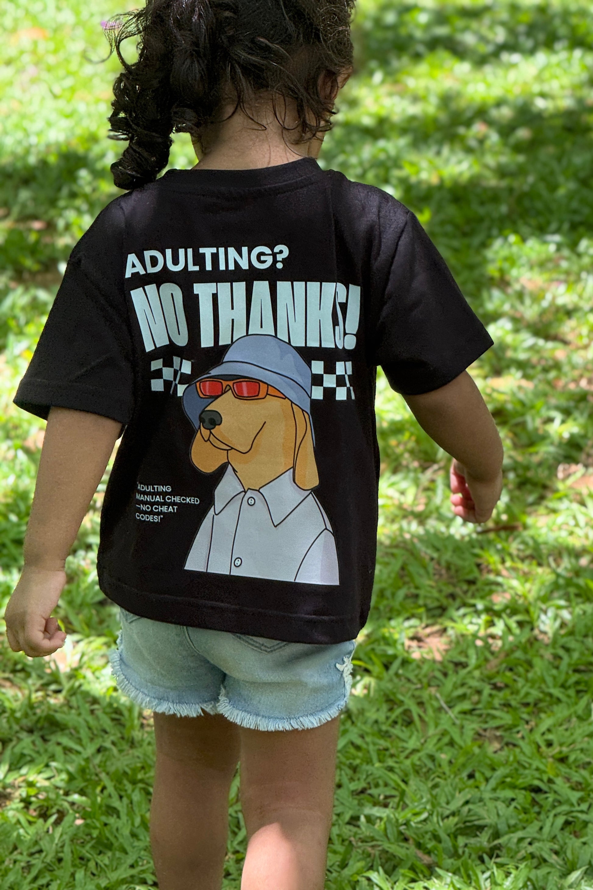 Adulting? No Thanks! – Oversized T-Shirt