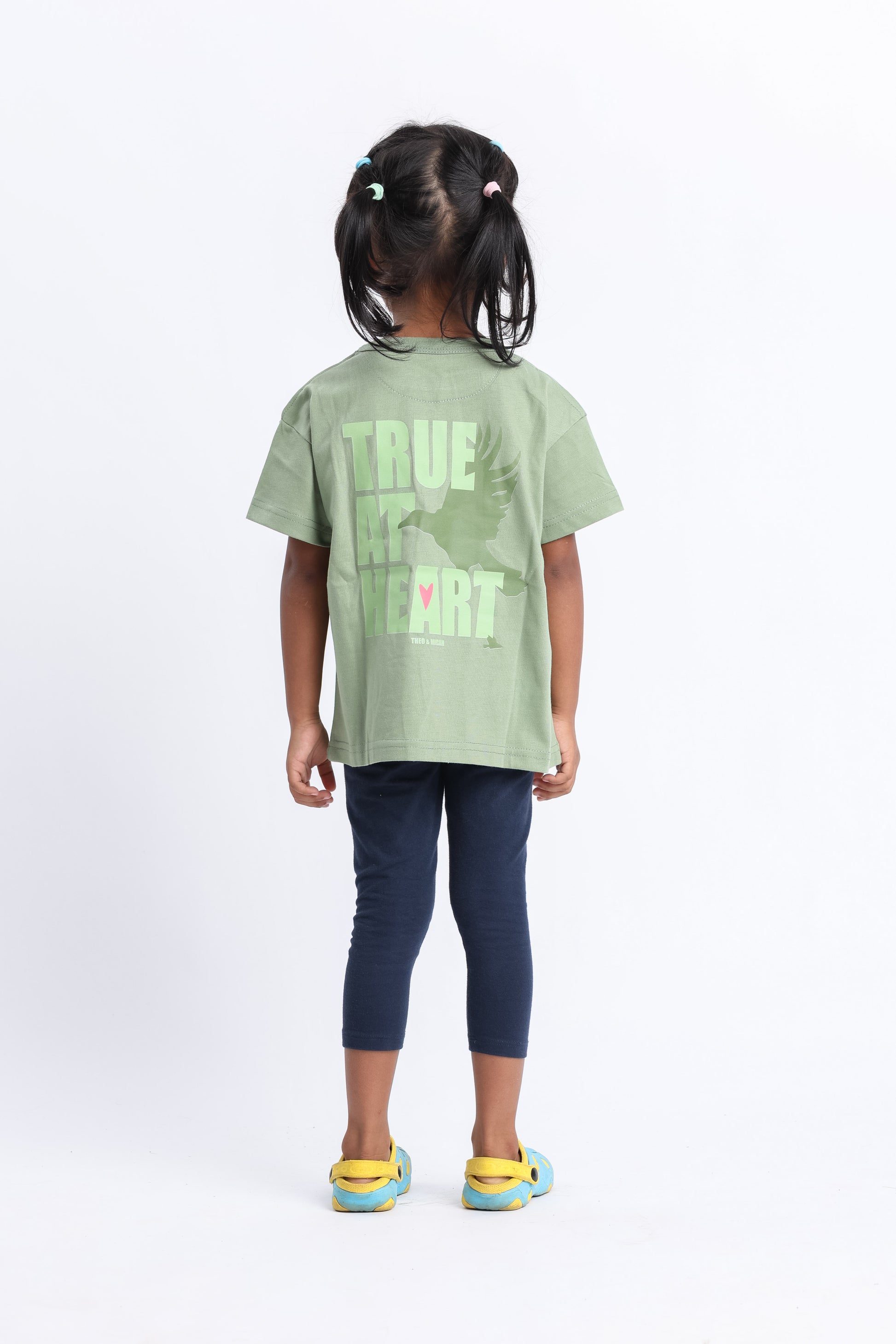 True at Heart – Oversized T-Shirt