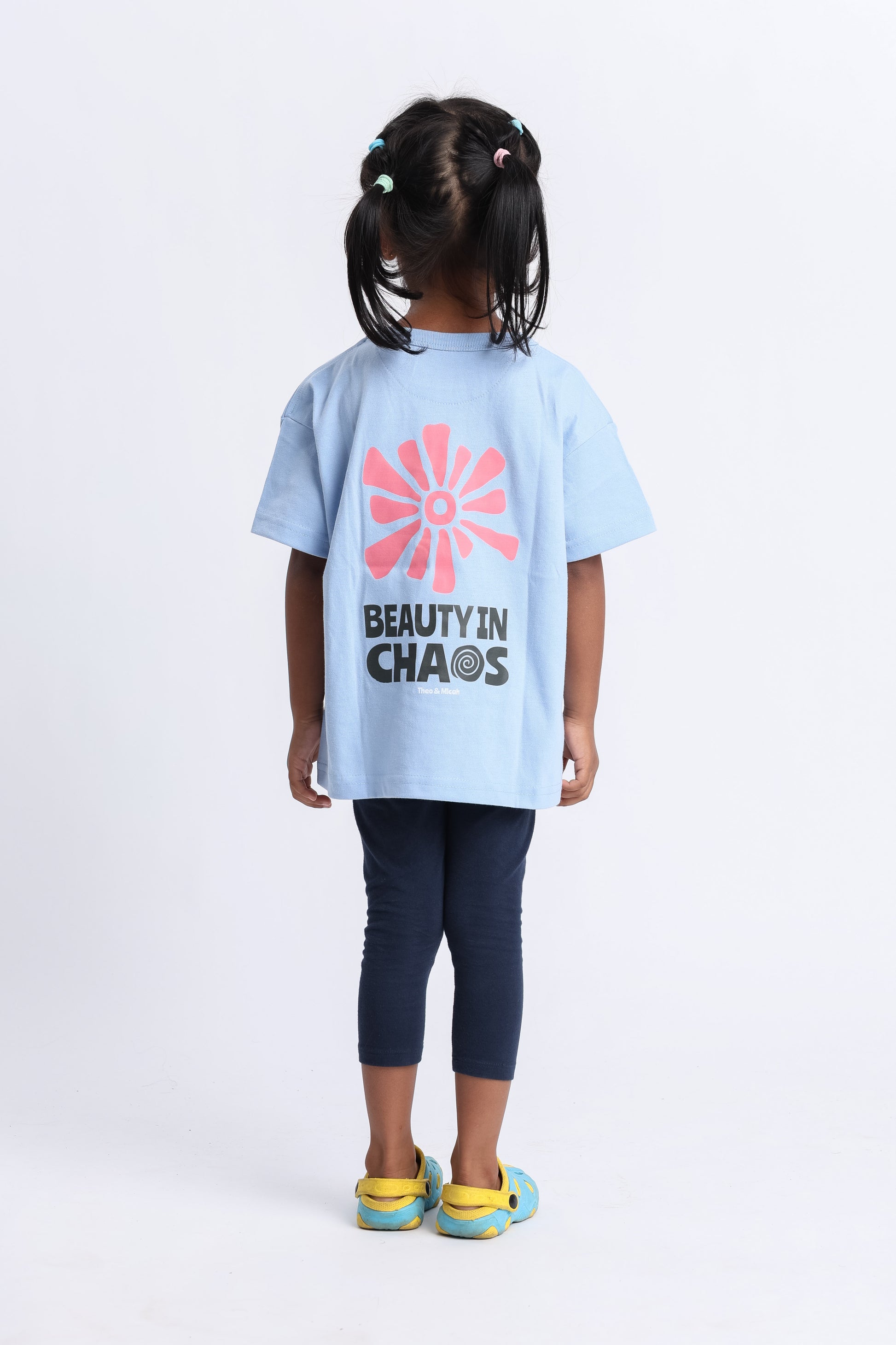 Beauty in Chaos – Oversized T-Shirt